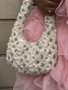 Elegant Pearl-Embellished Beaded Handbag